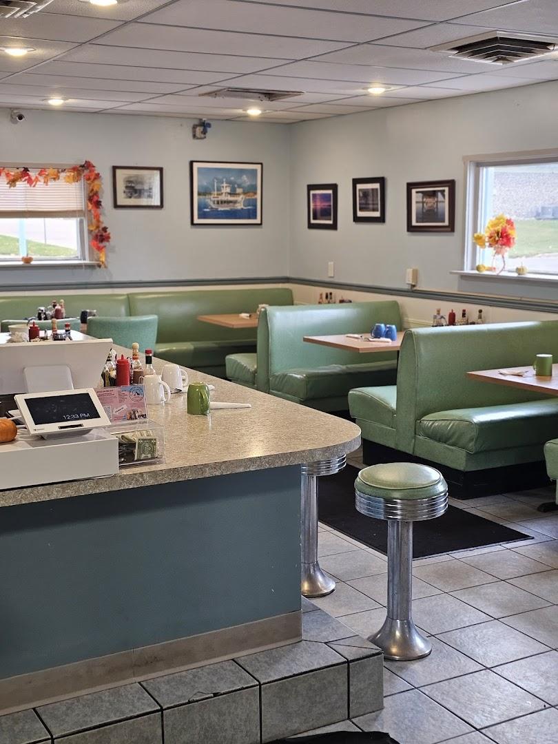 Daddy Maxwell's Diner & Cafe